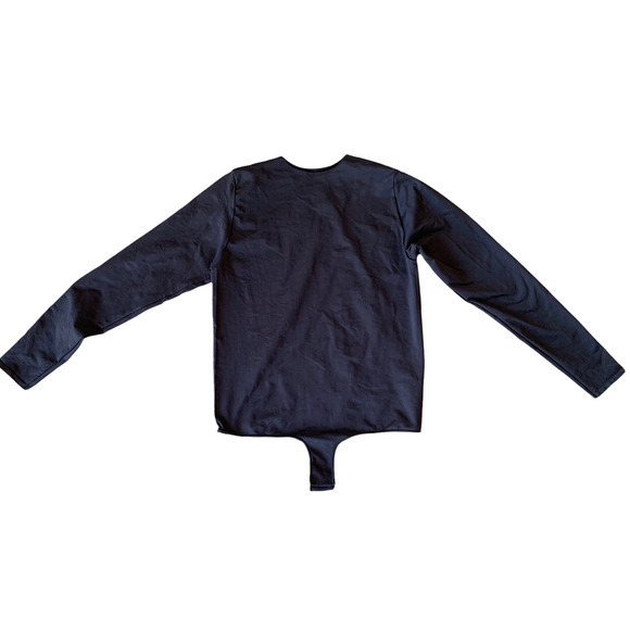 SKIMS Essential Long Sleeve Crewneck Bodysuit (4X/5X) - Picture 4 of 7